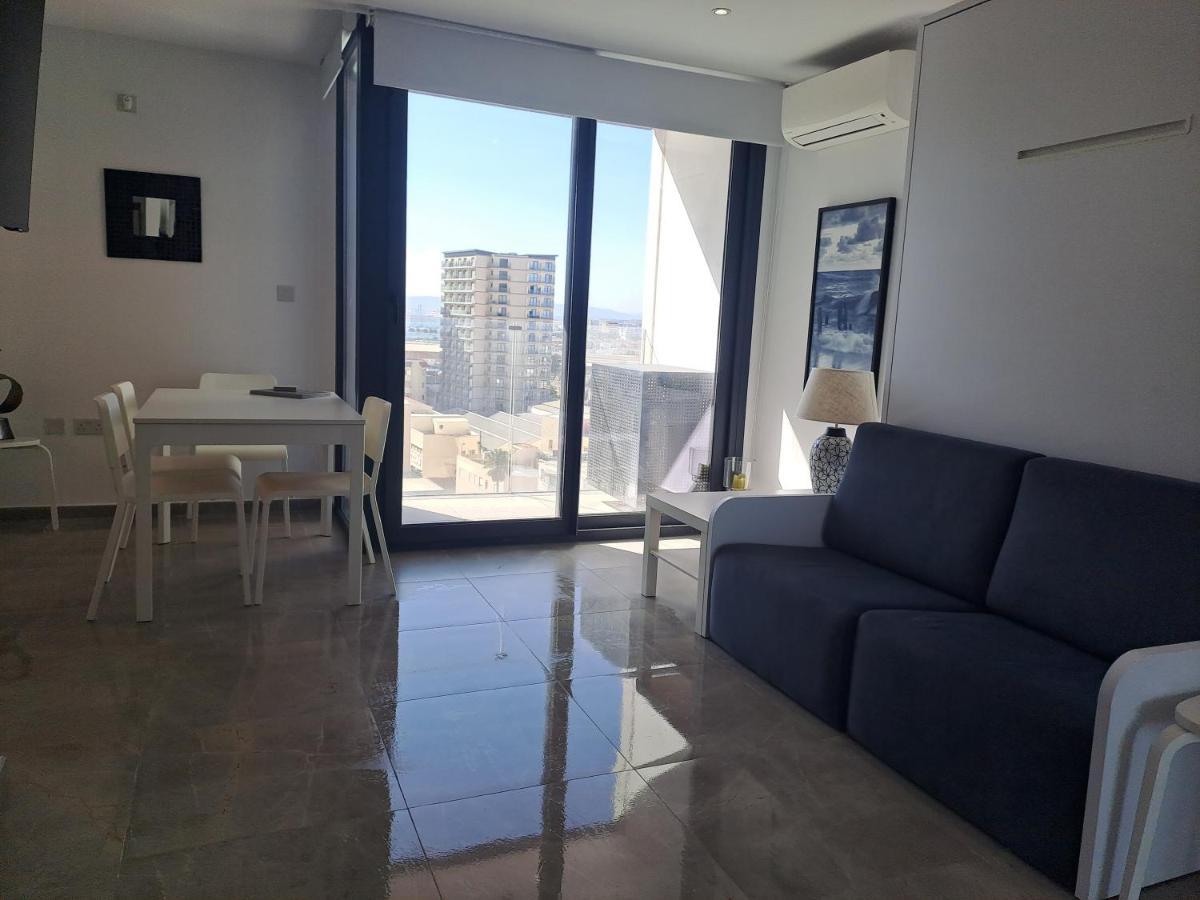 Beautiful Studio In Gibraltar - E1 מראה חיצוני תמונה